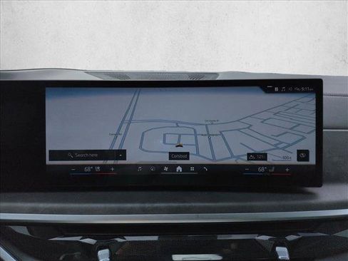 Used 2025 BMW X7 xDrive40i w/ Premium Package AWD/4WD image 13