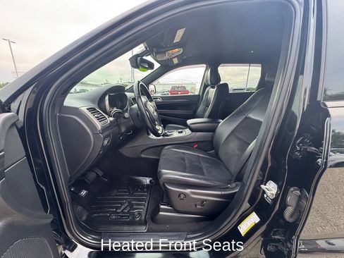 Used 2022 Jeep Grand Cherokee Laredo X AWD/4WD image 12