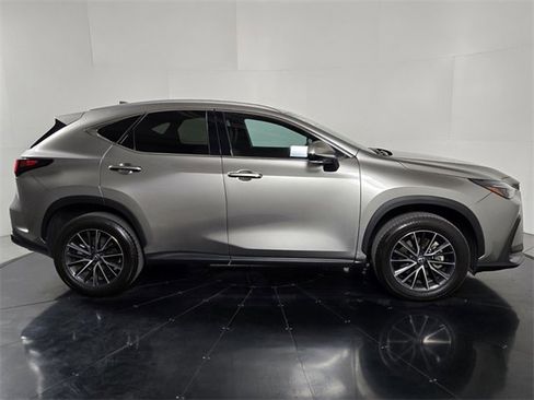 Used 2024 Lexus NX 350h AWD w/ Premium Package image 7