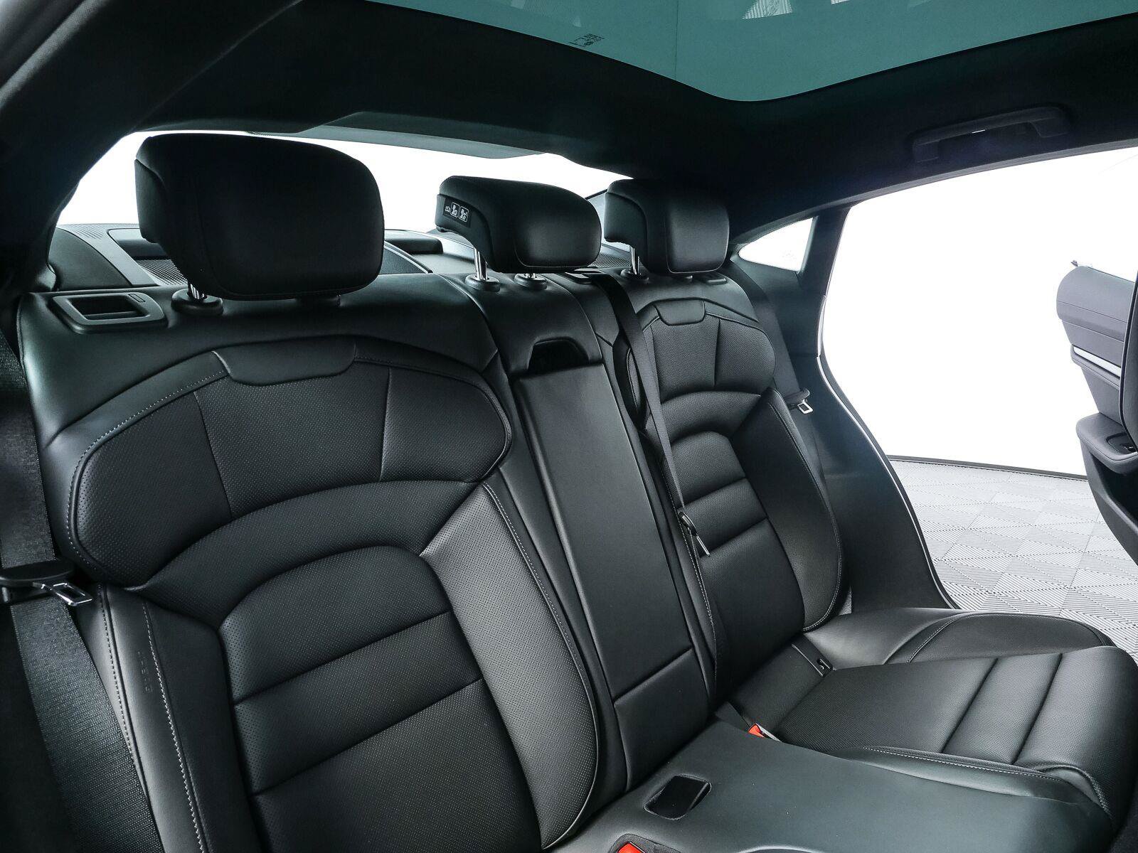 New 2026 Porsche Taycan RWD image 23