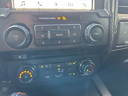 Used 2018 Ford F150 XLT w/ Equipment Group 302A Luxury AWD/4WD image 41