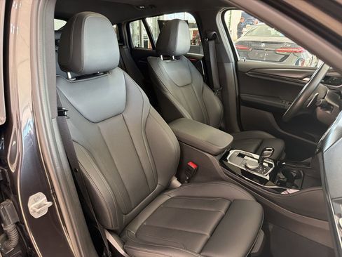 Certified 2023 BMW X4 xDrive30i w/ M Sport Package image 40