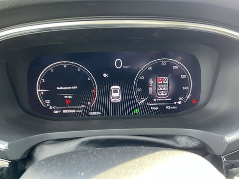 Certified 2025 Acura MDX FWD image 18