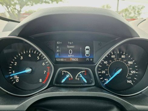 Used 2019 Ford Escape SEL AWD/4WD image 31