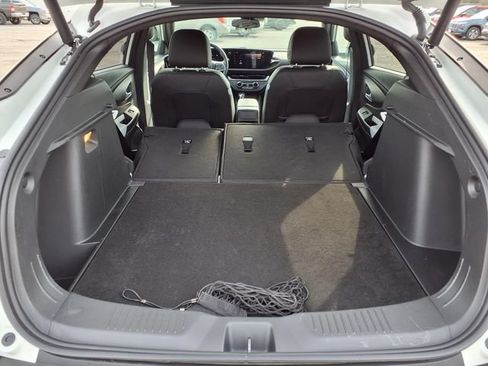 Used 2024 Buick Envista Preferred w/ Convenience I Package FWD image 80