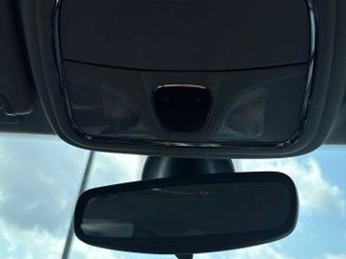 Used 2020 Jeep Cherokee Trailhawk w/ Cold Weather Group AWD/4WD image 23