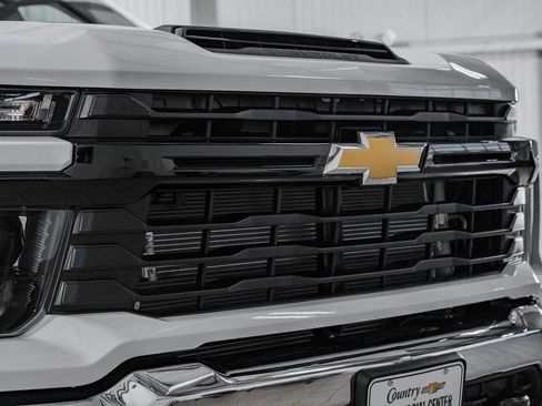 New 2025 Chevrolet Silverado 2500 W/T w/ WT Convenience Package image 10