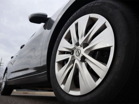 Certified 2025 Nissan Sentra S image 10