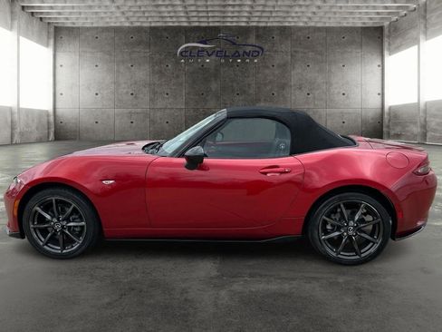 Used 2016 MAZDA MX-5 Miata Club image 6
