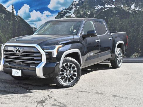 Used 2024 Toyota Tundra Limited image 6