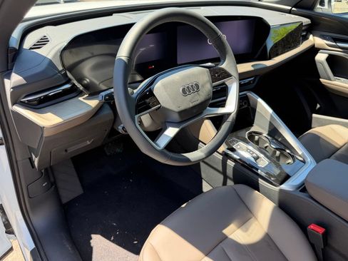New 2026 Audi Q5 Premium AWD/4WD image 14