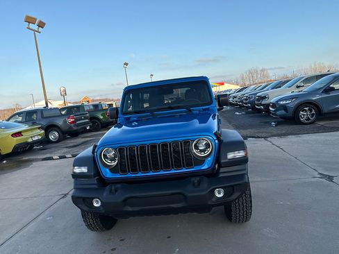 New 2026 Jeep Wrangler Unlimited Sport image 15