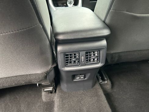 Used 2025 Toyota RAV4 XLE image 26