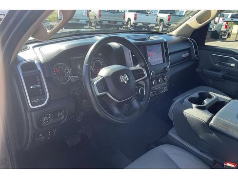 Used 2020 RAM 1500 Big Horn AWD/4WD image 16
