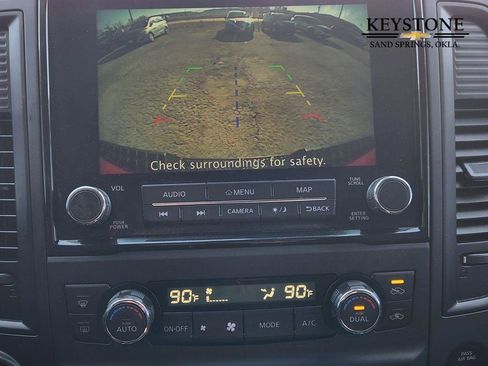 Used 2022 Nissan Titan SV w/ SV Utility Package image 20