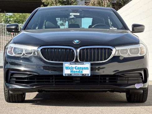 Used 2019 BMW 530e w/ Convenience Package image 11