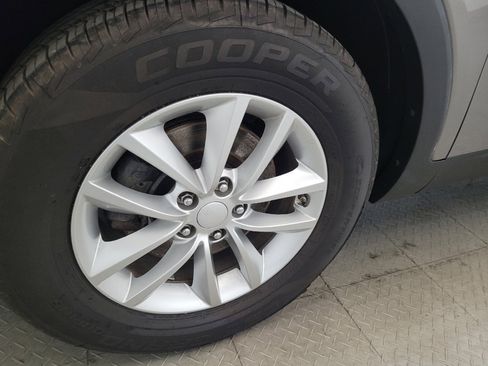 Used 2016 Kia Sorento FWD image 31