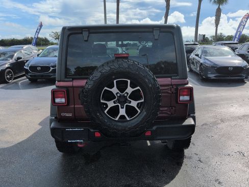 Used 2021 Jeep Wrangler Rubicon AWD/4WD image 5