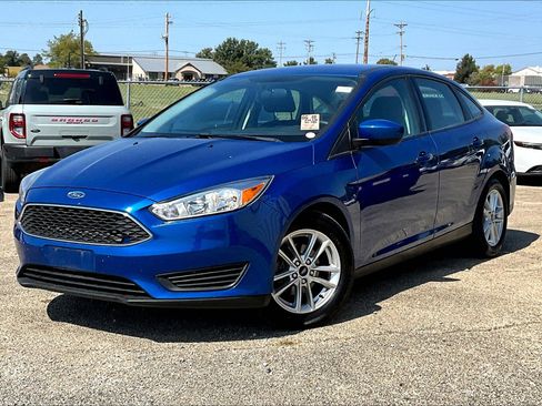 Certified 2018 Ford Focus SE FWD image 8