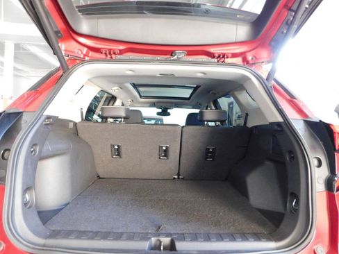Used 2019 GMC Terrain Denali w/ Advanced Safety Package FWD image 6