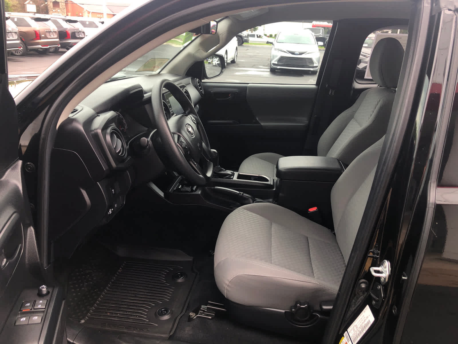 Certified 2022 Toyota Tacoma SR RWD image 7