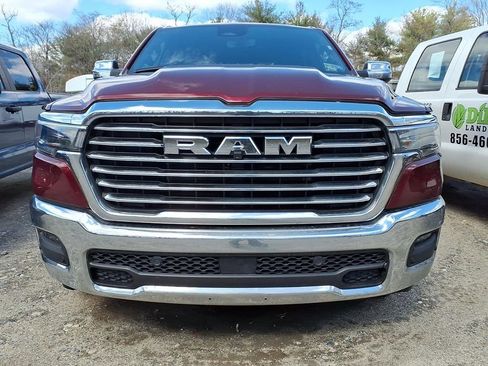 Used 2025 RAM 1500 Laramie image 2