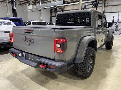 Used 2023 Jeep Gladiator Rubicon w/ LED Lighting Group AWD/4WD image 14