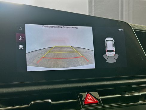 Used 2024 Kia Niro Wind w/ Wind Preserve Package FWD image 23