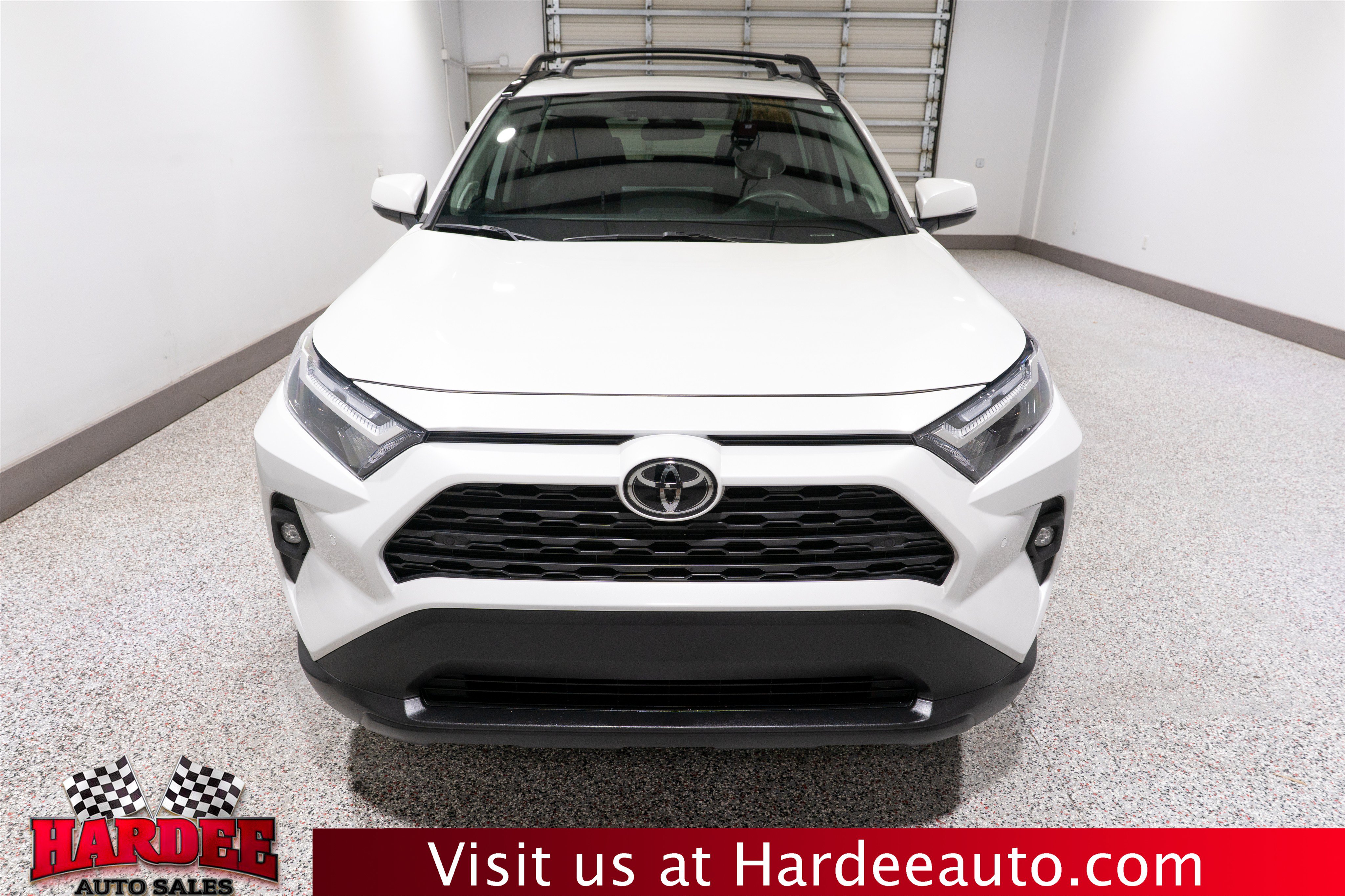 Used 2025 Toyota RAV4 XLE Premium w/ Weather Package FWD image 7