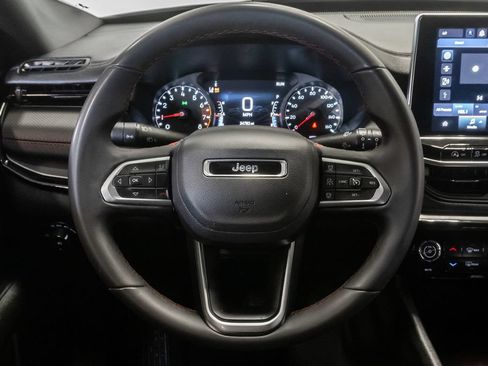 Certified 2025 Jeep Compass Trailhawk AWD/4WD image 14