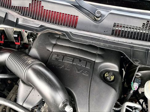 Used 2017 RAM 1500 Big Horn image 36