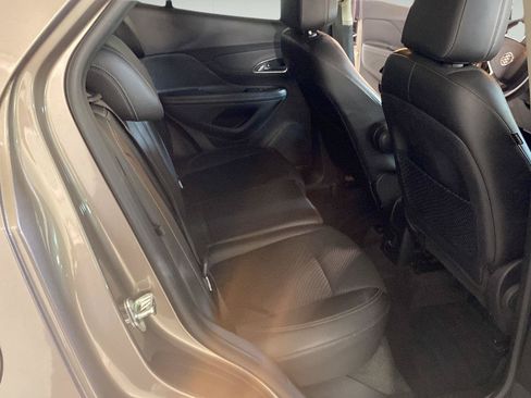 Used 2013 Buick Encore Convenience FWD image 18