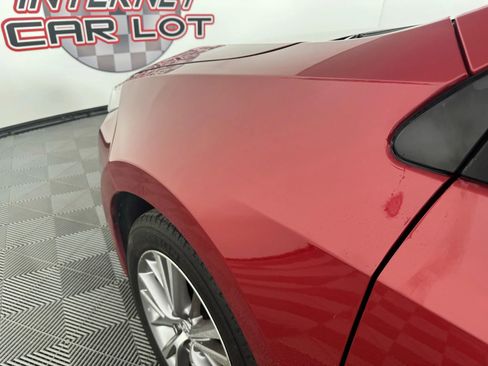 Used 2015 Toyota Corolla LE image 22