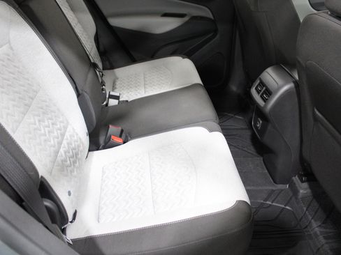 Used 2023 Chevrolet Equinox LT w/ LPO, Floor Liner Package image 23