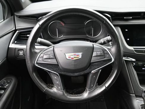 Used 2023 Cadillac XT5 Premium Luxury image 23