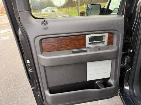 Used 2012 Ford F150 Lariat w/ Lariat Chrome Pkg image 10