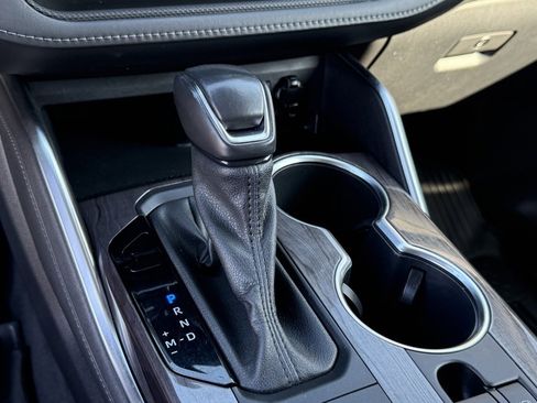 Used 2022 Toyota Highlander Platinum image 27