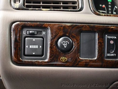 Used 1997 Toyota Camry LE image 27