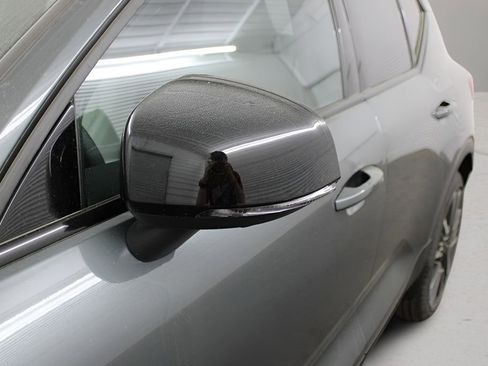 New 2026 Volvo XC40 B5 Plus w/ Protection Package Premier image 3