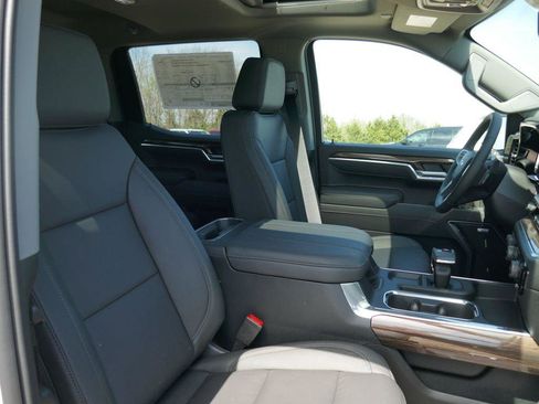 New 2026 Chevrolet Silverado 1500 RST image 11