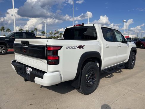 New 2026 Nissan Frontier PRO-4X w/ Pro Premium Package image 3