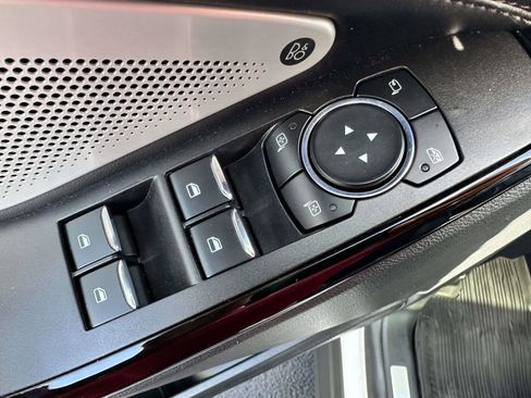 Used 2023 Ford Explorer Platinum w/ Technology Package image 10