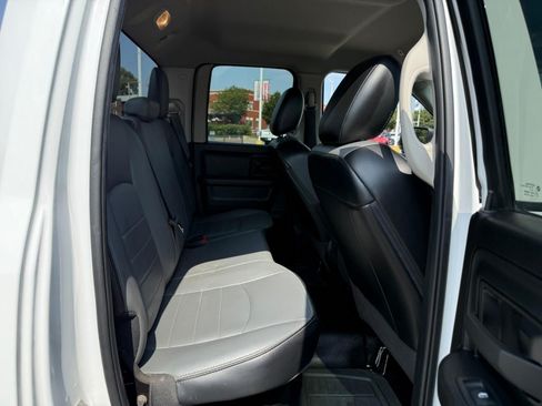 Used 2023 RAM 1500 Tradesman w/ Chrome Appearance Group AWD/4WD image 8