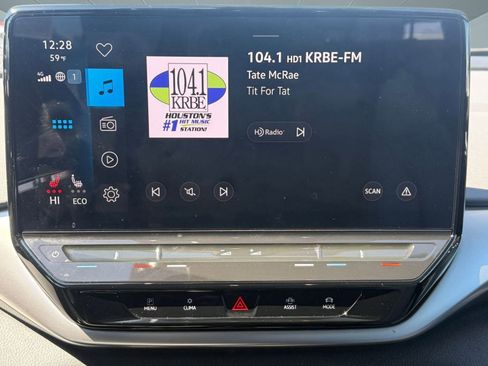 Certified 2022 Volkswagen ID.4 Pro S w/ Gradient Package image 25