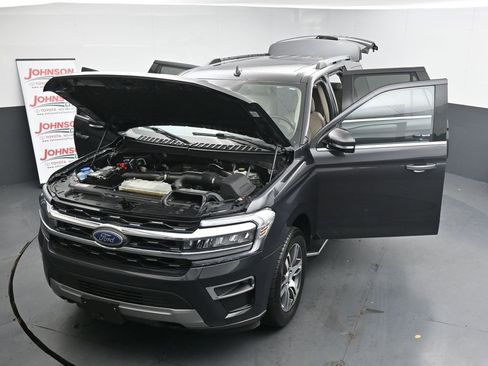 Used 2023 Ford Expedition Limited image 44