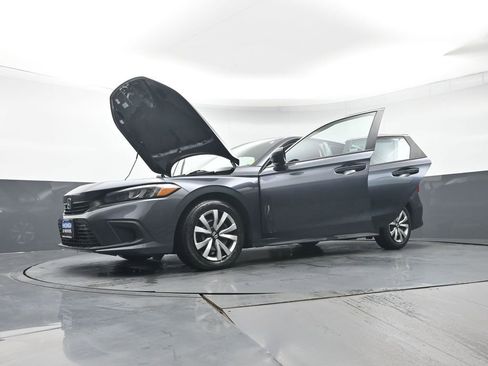 Used 2023 Honda Civic LX image 39