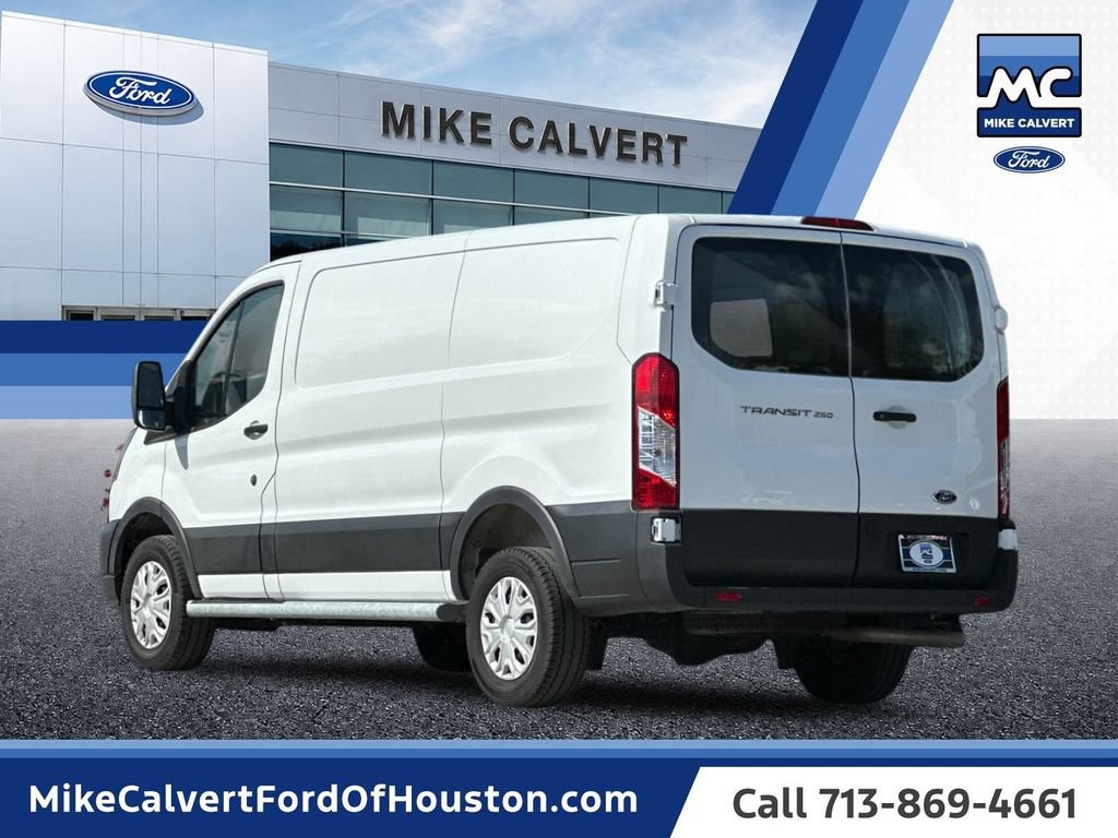 Certified 2025 Ford Transit 250 Low Roof w/ Exterior Upgrade Package RWD image 3