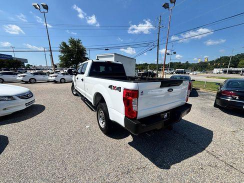 Used 2022 Ford F250 XL w/ Power Equipment Group AWD/4WD image 13