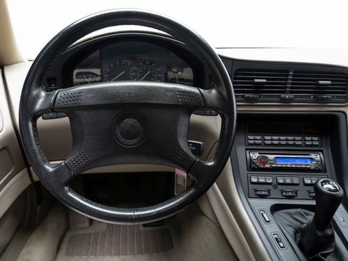 Used 1992 BMW 850i RWD image 2
