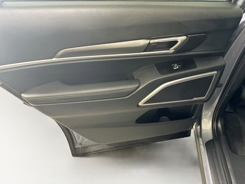Used 2025 Kia Telluride S FWD image 26